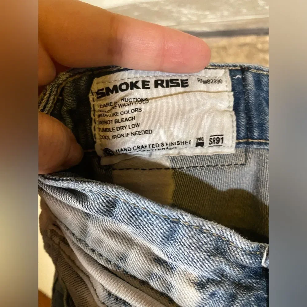 Smoke rise distressed jeans‎
